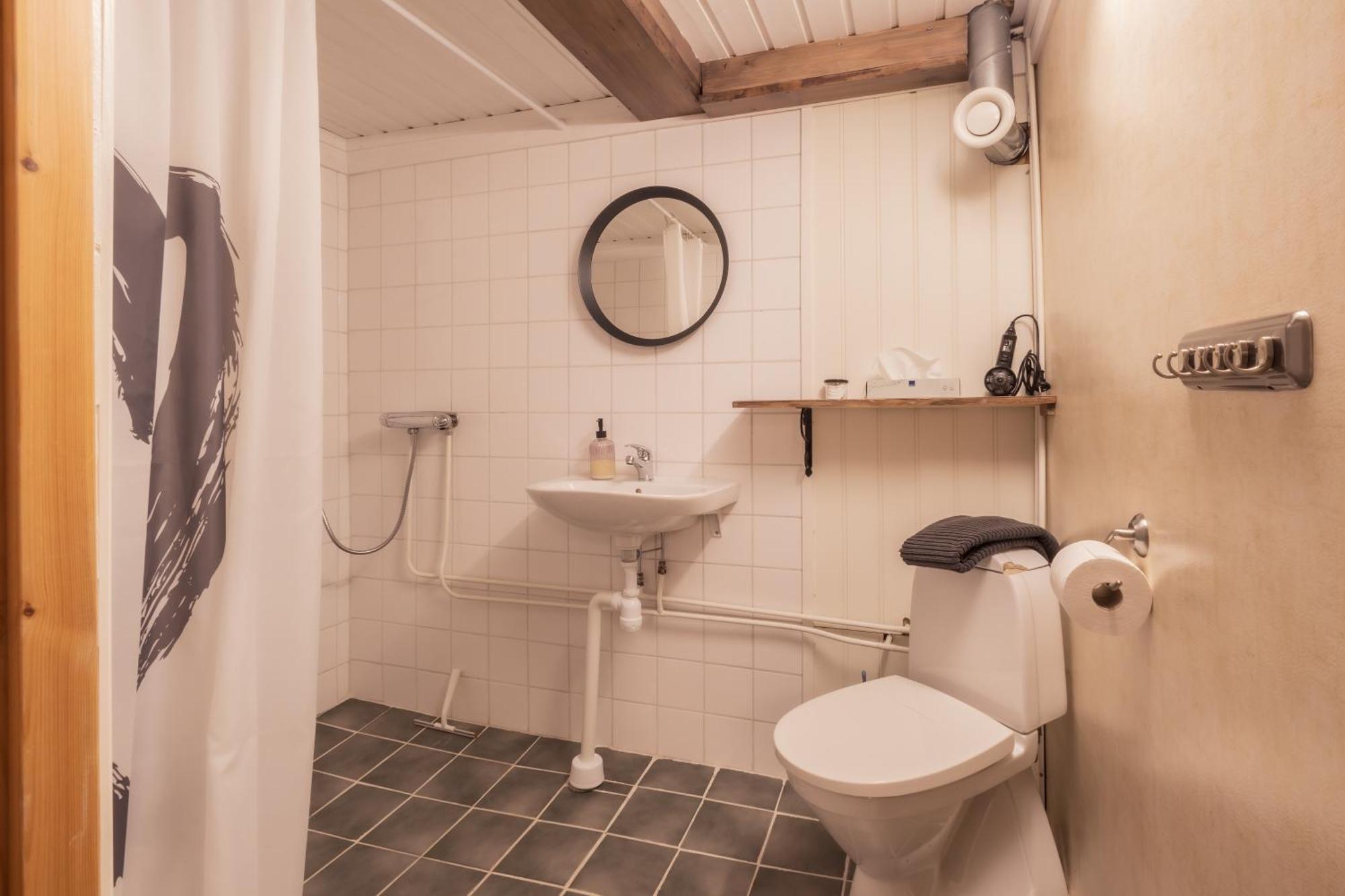 Kalix Riverside Inn, Farm Timbering المظهر الخارجي الصورة
